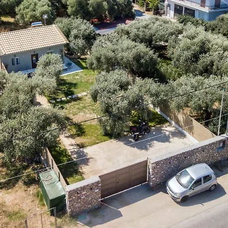 4 Iliopetra Скала-Сотирос