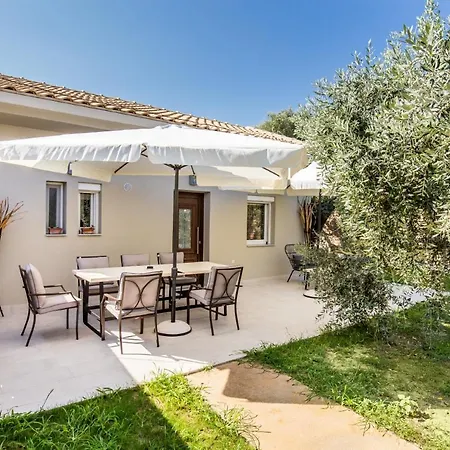 Vakantiehuis 4 Iliopetra Skala Sotiros