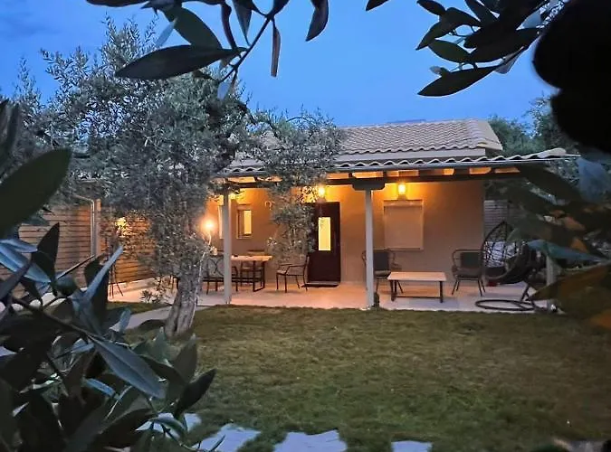Vakantiehuis 4 Iliopetra Skala Sotiros